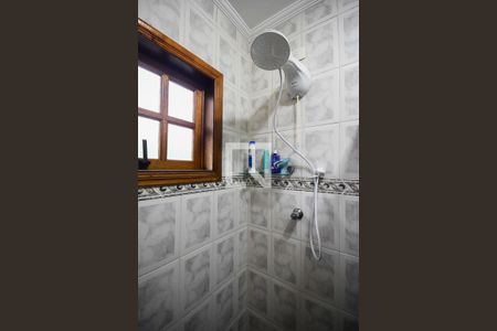 Casa à venda com 191m², 3 quartos e 4 vagasChuveiro do banheiro