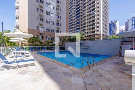 Apartamento à venda com 80m², 2 quartos e 1 vagaÁrea Comum Piscina