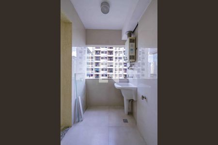 Apartamento à venda com 80m², 2 quartos e 1 vagaÁrea de Serviço