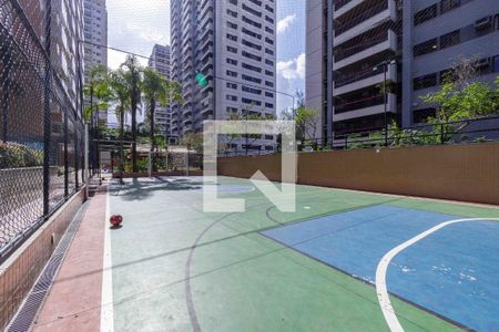 Apartamento à venda com 80m², 2 quartos e 1 vagaÁrea Comum Quadra