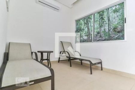 Casa de condomínio à venda com 117m², 3 quartos e 2 vagas Casa de condomínio à venda com 117m², 3 quartos e 2 vagasSpa
