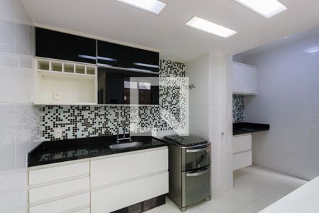 Casa de condomínio à venda com 117m², 3 quartos e 2 vagas Casa de condomínio à venda com 117m², 3 quartos e 2 vagasCozinha