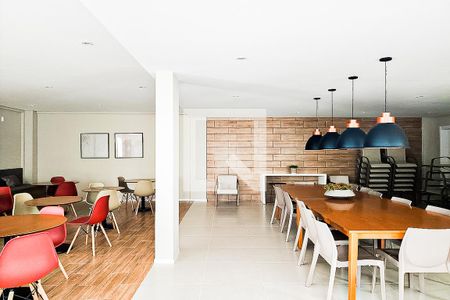 Apartamento para alugar com 34m², 2 quartos e sem vagaÁrea comum - Salão de festas