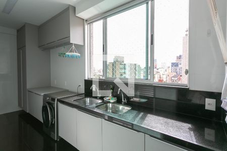 Apartamento à venda com 197m², 4 quartos e 4 vagasÁrea de Serviço