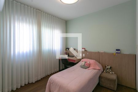 Apartamento à venda com 197m², 4 quartos e 4 vagasSuíte 3