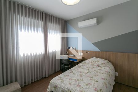 Apartamento à venda com 197m², 4 quartos e 4 vagasSuíte 2