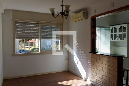 Sala de apartamento à venda com 2 quartos, 57m² em Protásio Alves, Porto Alegre