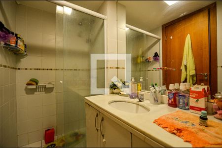 Apartamento à venda com 120m², 3 quartos e 2 vagasBanheiro 