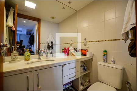 Apartamento à venda com 120m², 3 quartos e 2 vagasBanheiro