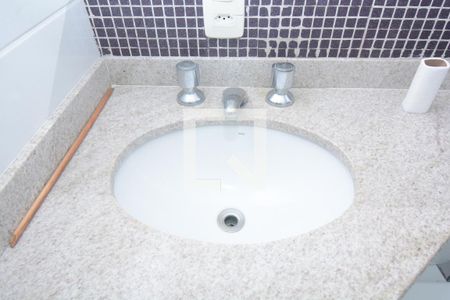 Apartamento à venda com 110m², 3 quartos e 1 vagaBanheiro da Suíte