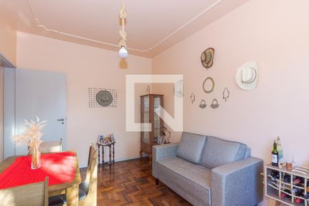 Sala de apartamento à venda com 1 quarto, 48m² em Rio Branco, Porto Alegre