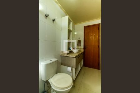 Casa à venda com 240m², 3 quartos e 2 vagasBanheiro