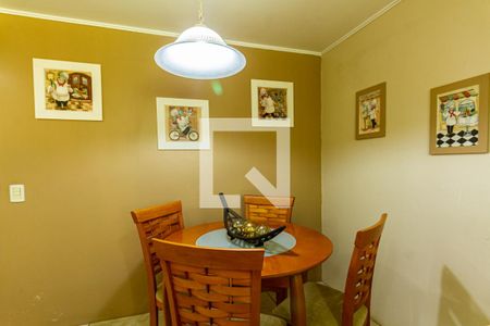 Casa à venda com 240m², 3 quartos e 2 vagasCozinha