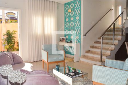 Sala de casa à venda com 3 quartos, 130m² em Parque Jambeiro, Campinas