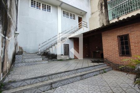 Casa de condomínio à venda com 407m², 3 quartos e 2 vagasFachada Fundos