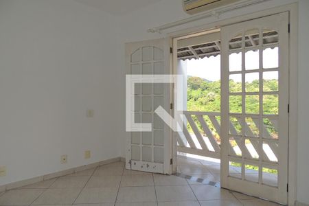 Casa de condomínio à venda com 407m², 3 quartos e 2 vagasQuarto 1