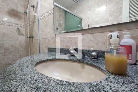 Casa de condomínio à venda com 407m², 3 quartos e 2 vagasBanheiro