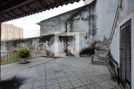 Casa de condomínio à venda com 407m², 3 quartos e 2 vagasQuintal