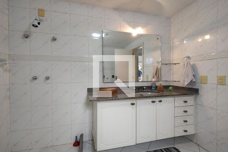 Casa de condomínio à venda com 407m², 3 quartos e 2 vagasBanheiro da Suíte 3