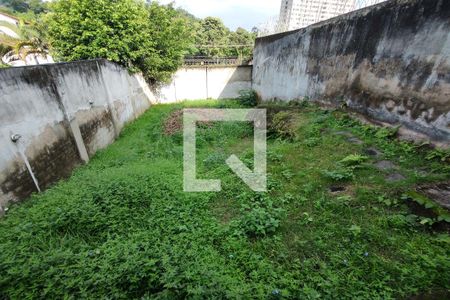 Casa de condomínio à venda com 407m², 3 quartos e 2 vagasQuintal