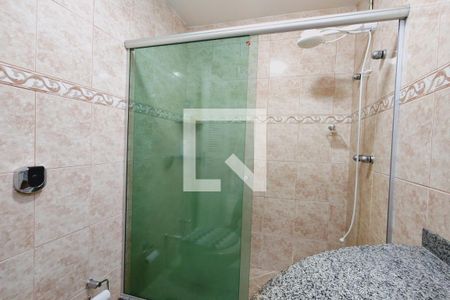 Casa de condomínio à venda com 407m², 3 quartos e 2 vagasBanheiro