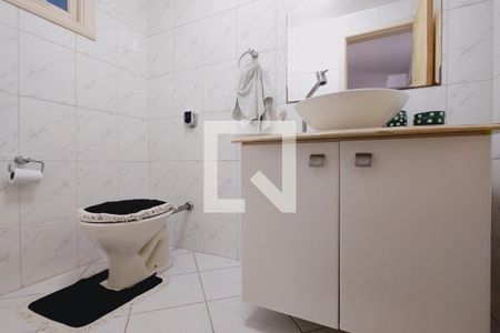 Casa de condomínio à venda com 407m², 3 quartos e 2 vagasLavabo