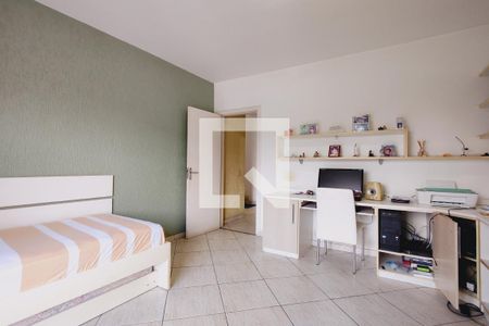 Casa de condomínio à venda com 407m², 3 quartos e 2 vagasQuarto 2