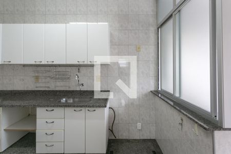 Apartamento para alugar com 90m², 3 quartos e 2 vagasCozinha