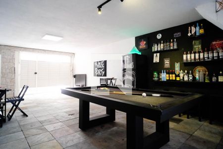 Casa para alugar com 262m², 3 quartos e 6 vagas Casa para alugar com 262m², 3 quartos e 6 vagasÁrea comum