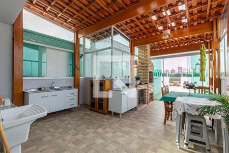 Apartamento à venda com 145m², 3 quartos e 2 vagas Apartamento à venda com 145m², 3 quartos e 2 vagasÁrea de Serviço - Cobertura