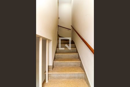 Escada dos Quartos de casa à venda com 3 quartos, 120m² em Vila Ester (zona Norte), São Paulo
