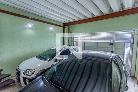 Casa à venda com 125m², 4 quartos e 2 vagas Casa à venda com 125m², 4 quartos e 2 vagasGaragem