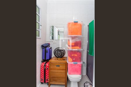 Casa à venda com 125m², 4 quartos e 2 vagas Casa à venda com 125m², 4 quartos e 2 vagasBanheiro suite 2