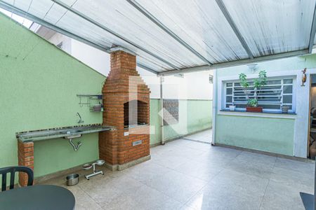 Casa à venda com 125m², 4 quartos e 2 vagas Casa à venda com 125m², 4 quartos e 2 vagasÁrea de serviço, quintal e churrasqueira