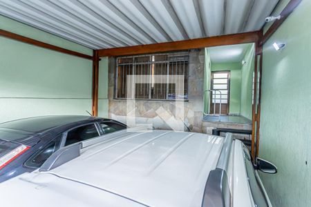 Casa à venda com 125m², 4 quartos e 2 vagas Casa à venda com 125m², 4 quartos e 2 vagasGaragem