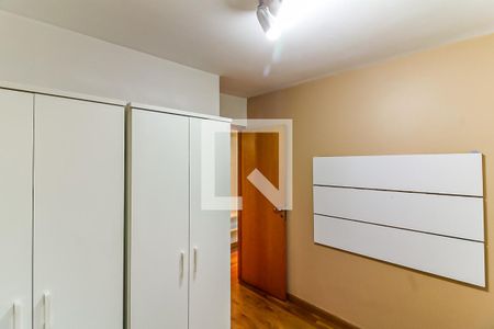 Apartamento à venda com 88m², 3 quartos e 2 vagas Apartamento à venda com 88m², 3 quartos e 2 vagasQuarto 2
