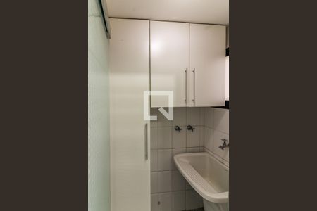 Apartamento à venda com 88m², 3 quartos e 2 vagas Apartamento à venda com 88m², 3 quartos e 2 vagasÁrea de Serviço