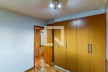 Apartamento à venda com 88m², 3 quartos e 2 vagas Apartamento à venda com 88m², 3 quartos e 2 vagasQuarto 3