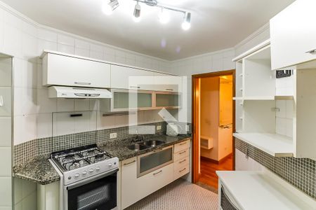 Apartamento à venda com 88m², 3 quartos e 2 vagas Apartamento à venda com 88m², 3 quartos e 2 vagasCozinha
