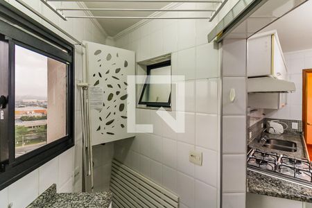 Apartamento à venda com 88m², 3 quartos e 2 vagas Apartamento à venda com 88m², 3 quartos e 2 vagasÁrea de Serviço