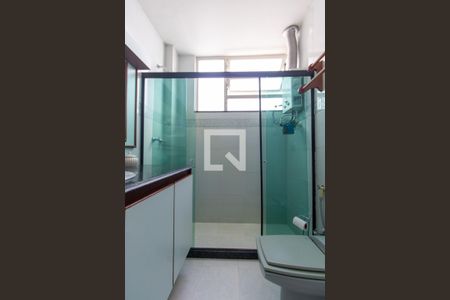 Apartamento à venda com 250m², 4 quartos e 2 vagasBanheiro 2