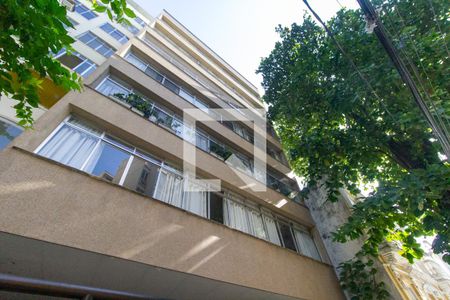 Apartamento à venda com 250m², 4 quartos e 2 vagasFachada