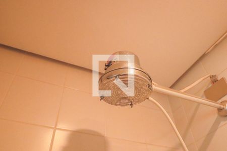 Apartamento à venda com 200m², 3 quartos e 3 vagas Apartamento à venda com 200m², 3 quartos e 3 vagasBanheiro de serviço