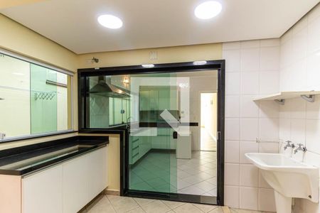 Casa à venda com 185m², 3 quartos e 3 vagas Casa à venda com 185m², 3 quartos e 3 vagasÁrea de Serviço