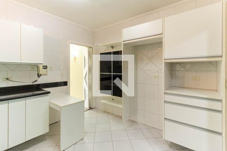 Casa à venda com 185m², 3 quartos e 3 vagas Casa à venda com 185m², 3 quartos e 3 vagasCozinha