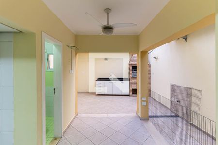 Casa à venda com 185m², 3 quartos e 3 vagas Casa à venda com 185m², 3 quartos e 3 vagasÁrea Externa - Churrasqueira