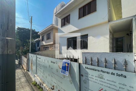 Casa à venda com 120m², 3 quartos e 3 vagasFachada 