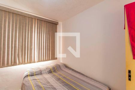 Quarto 1 de apartamento para alugar com 2 quartos, 42m² em Vila Silvia, São Paulo