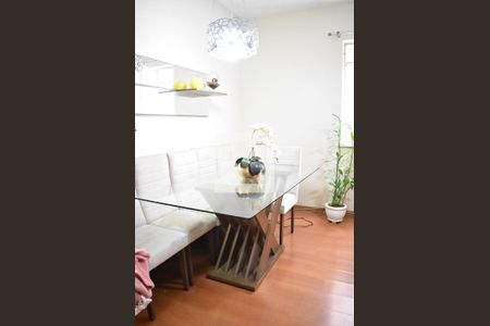 Sala de apartamento para alugar com 2 quartos, 60m² em Campo Grande, Rio de Janeiro