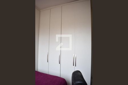 Apartamento para alugar com 60m², 2 quartos e 1 vagaQuarto 2 - Armários